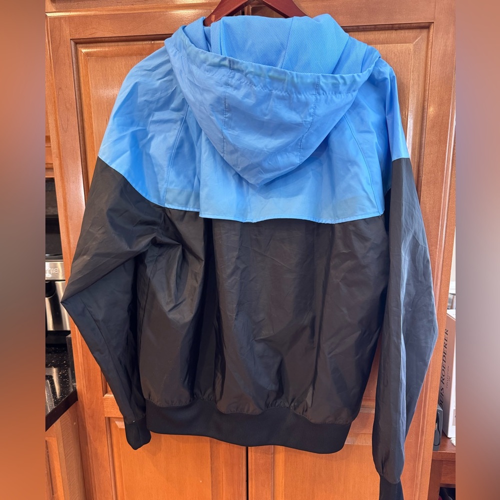 Nike Light Blue Mesh Jacket - Picture 3 of 3